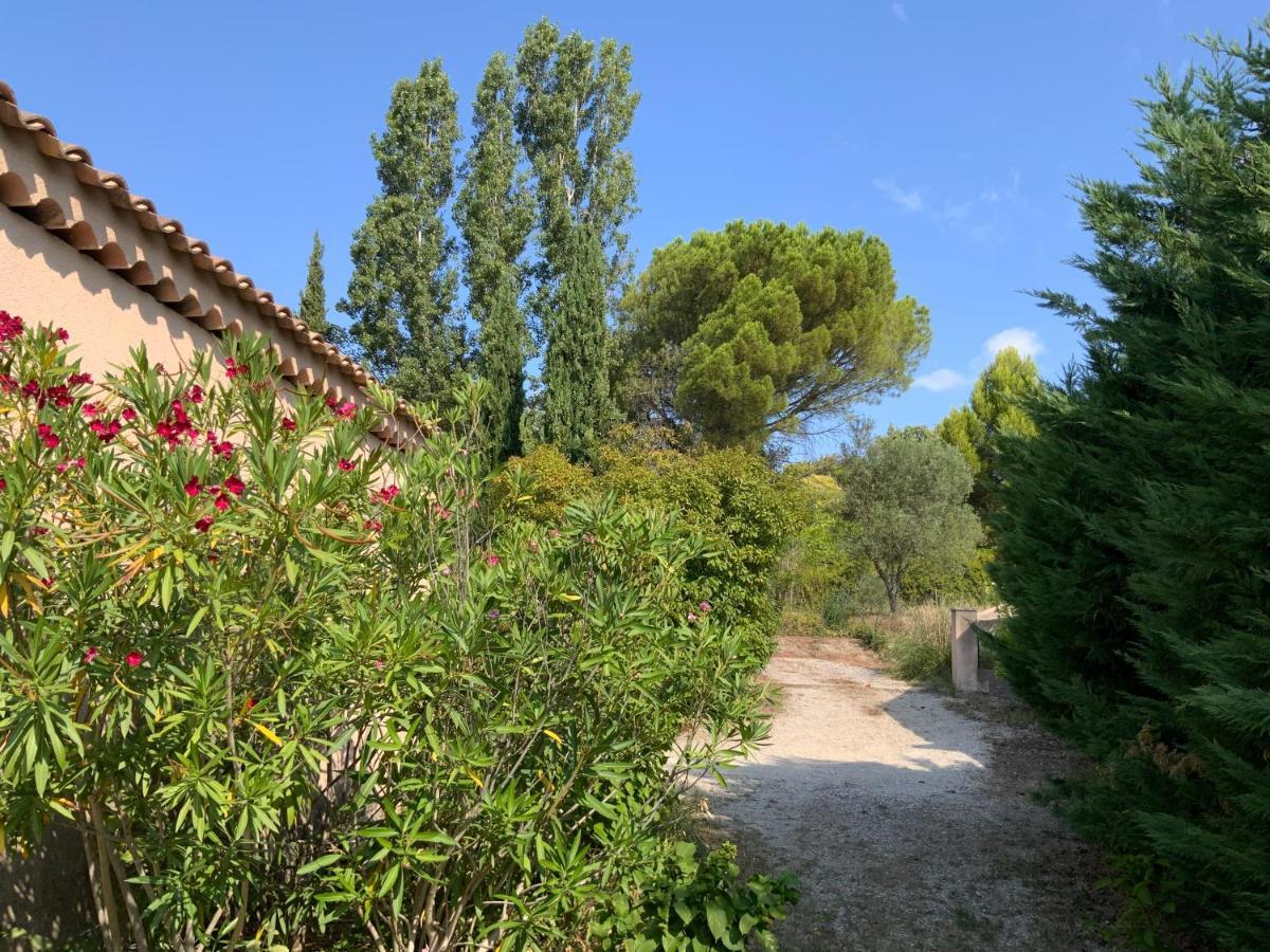 Les Chambres De Fanny Cabrieres-d'Aigues Esterno foto